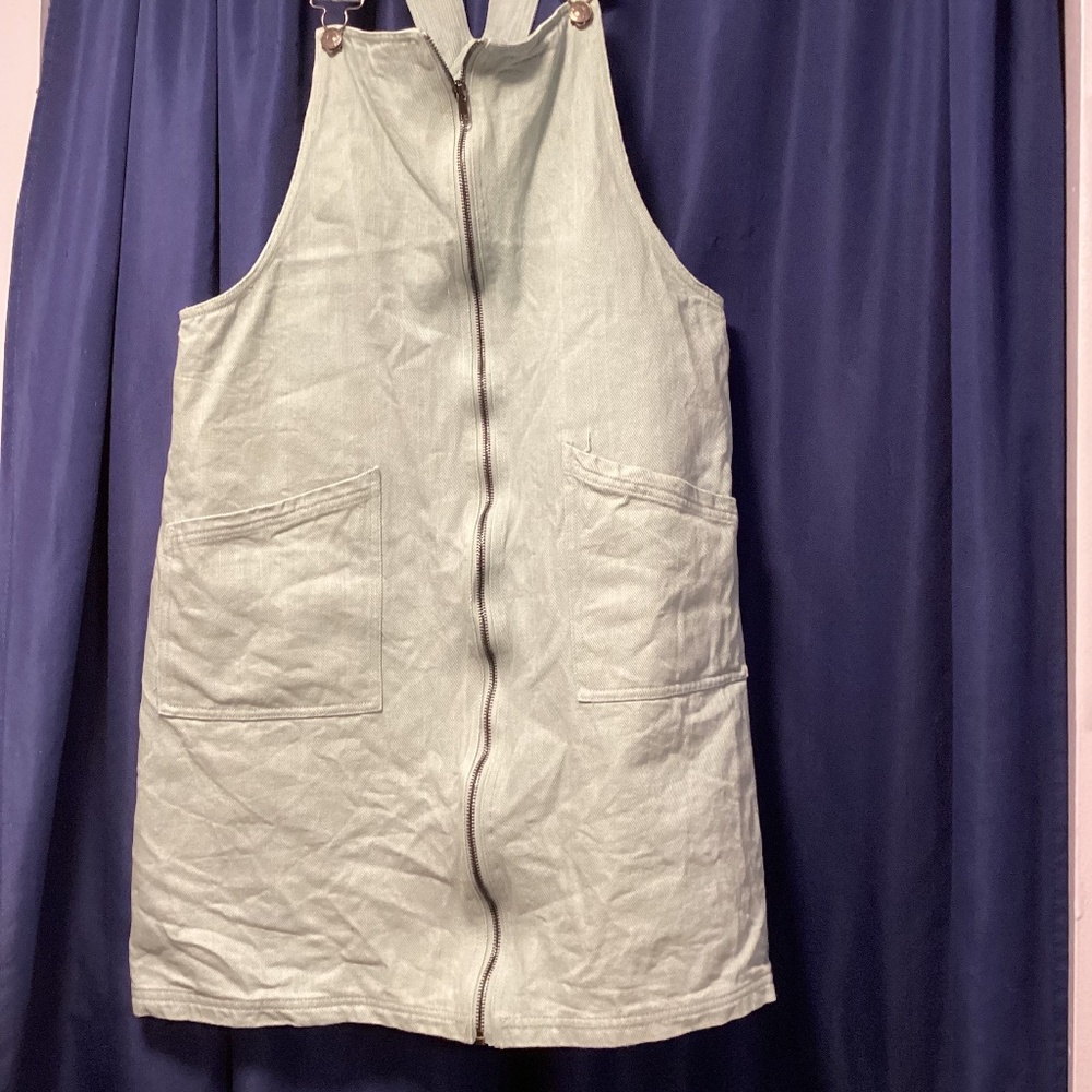 Overall dress green